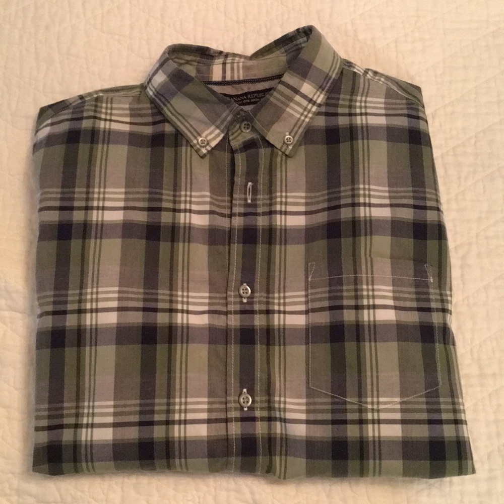 Banana Republic Casual Button-up